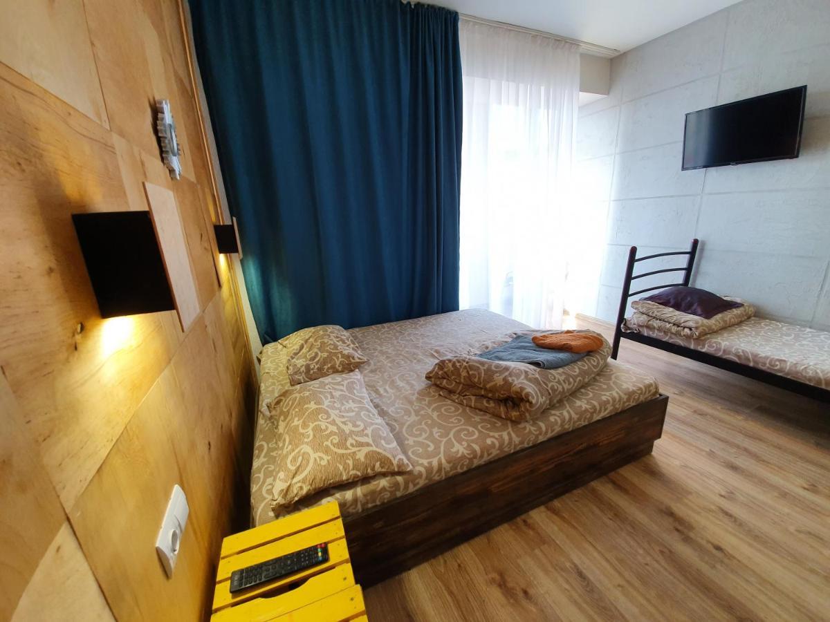 Home For You 604 Івано-Франківськ Екстер'єр фото